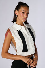 MOVE AND SHAKE BUTTON DOWN TOP
