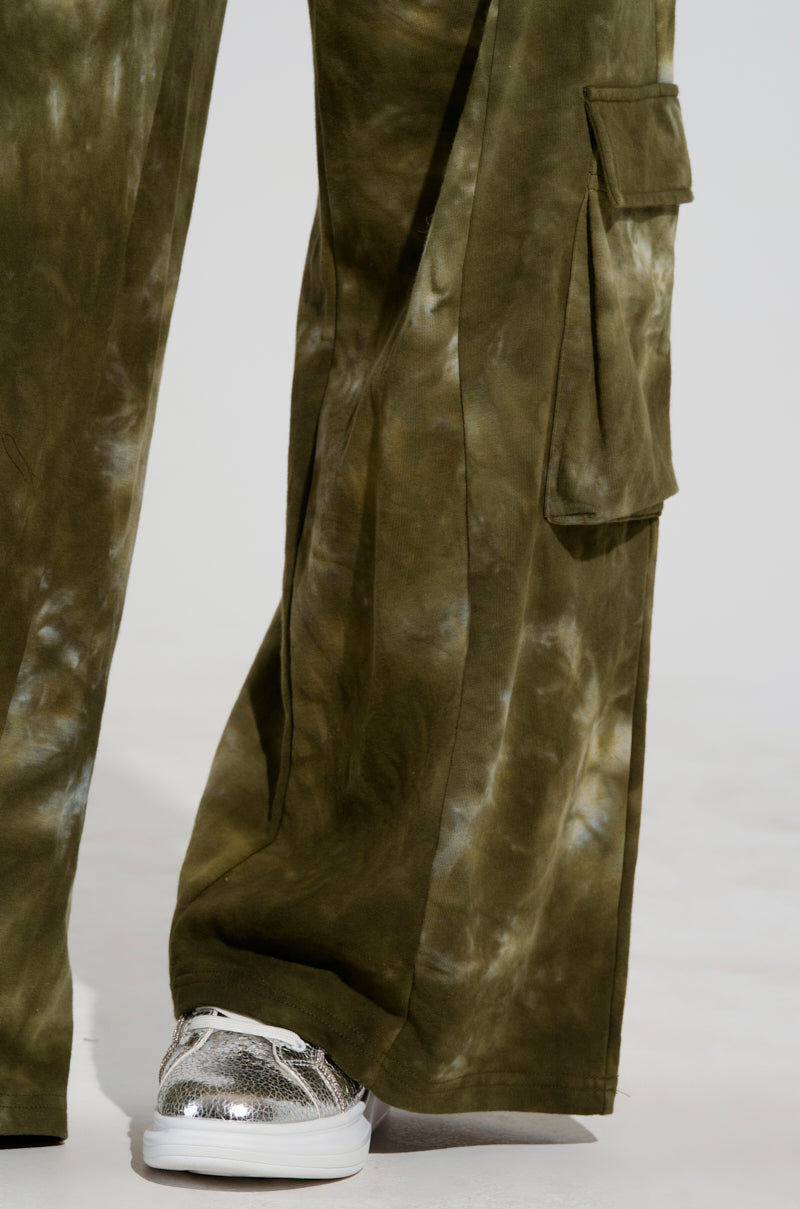 NINA CARGO SWEATPANT