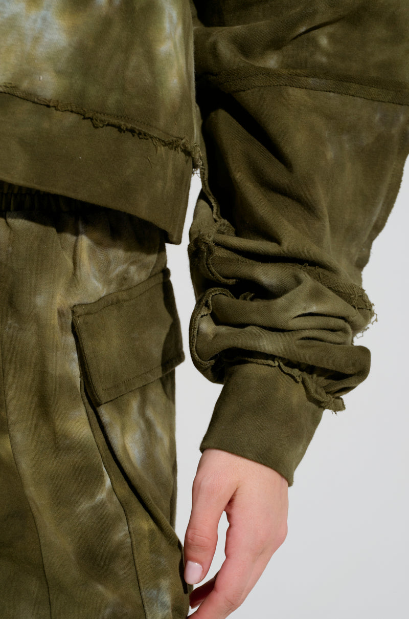 NINA CROPPED SWEATSHIRT