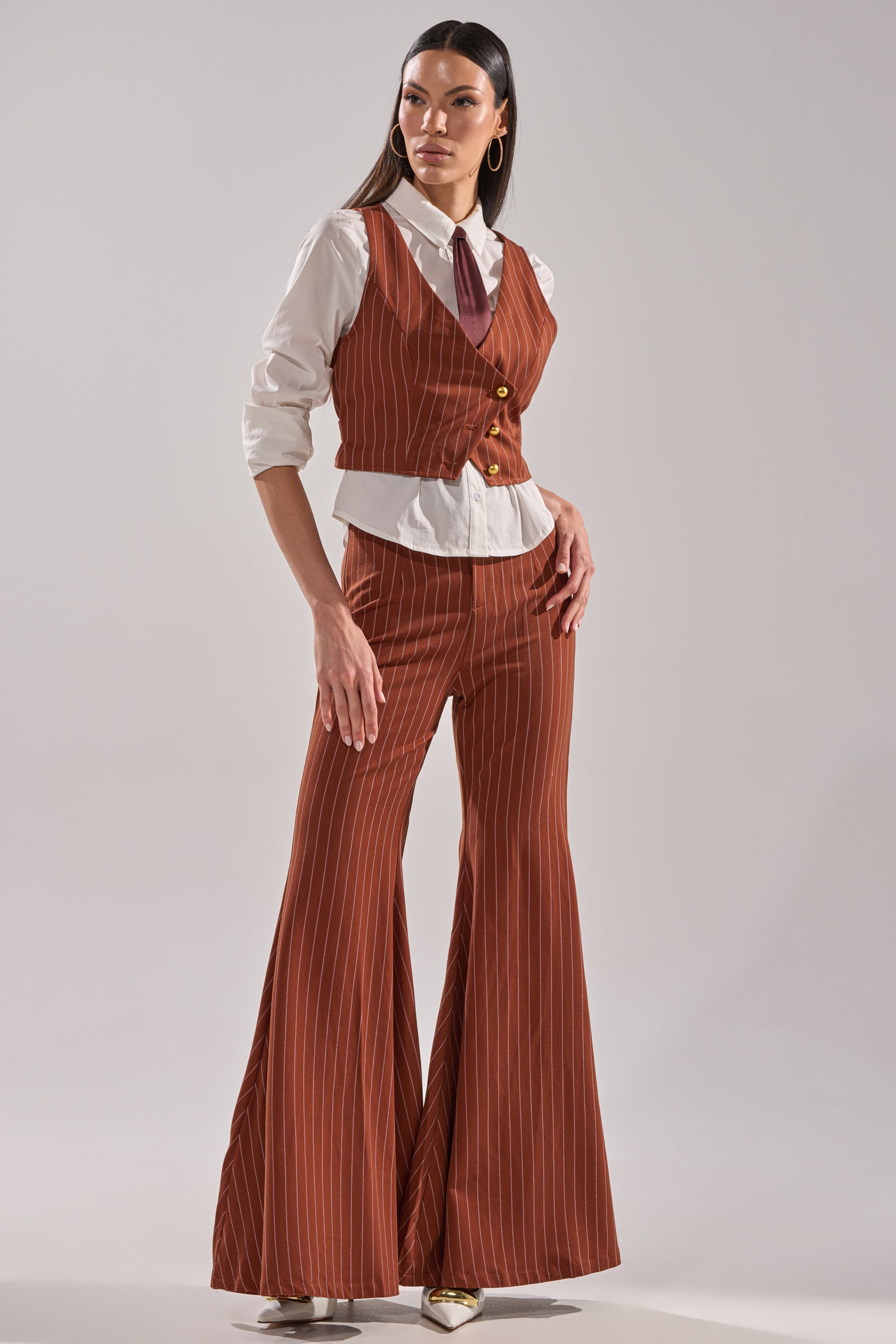 BUSINESS FIRST VEST