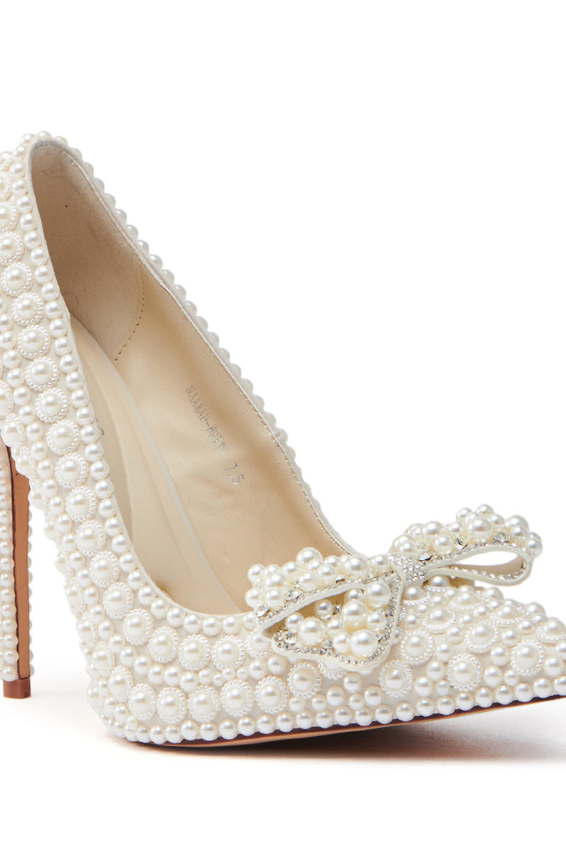 AZALEA WANG NAAMAH WHITE PEARL EMBELLISHED PUMP