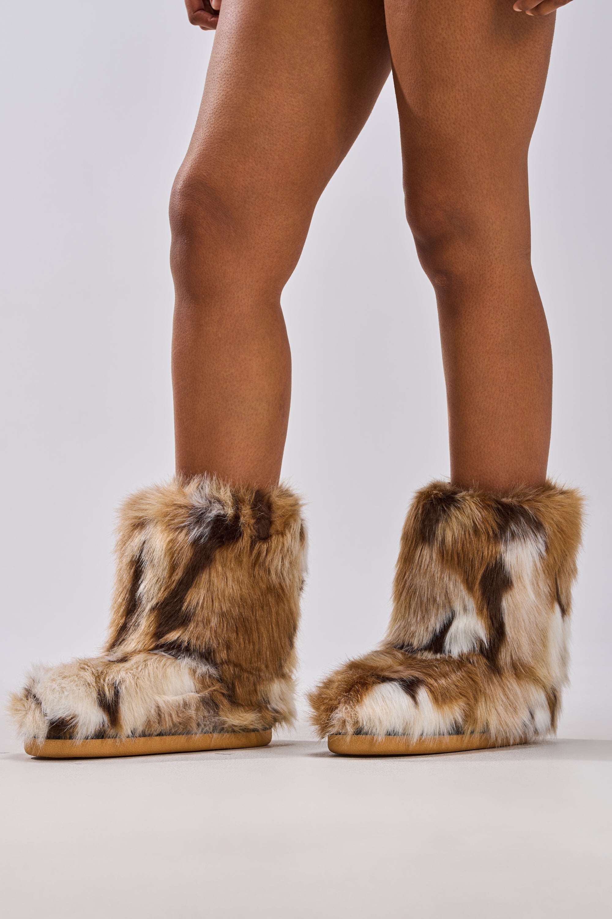 AZALEA WANG NADIANNA BROWN FUR FLAT BOOTIE