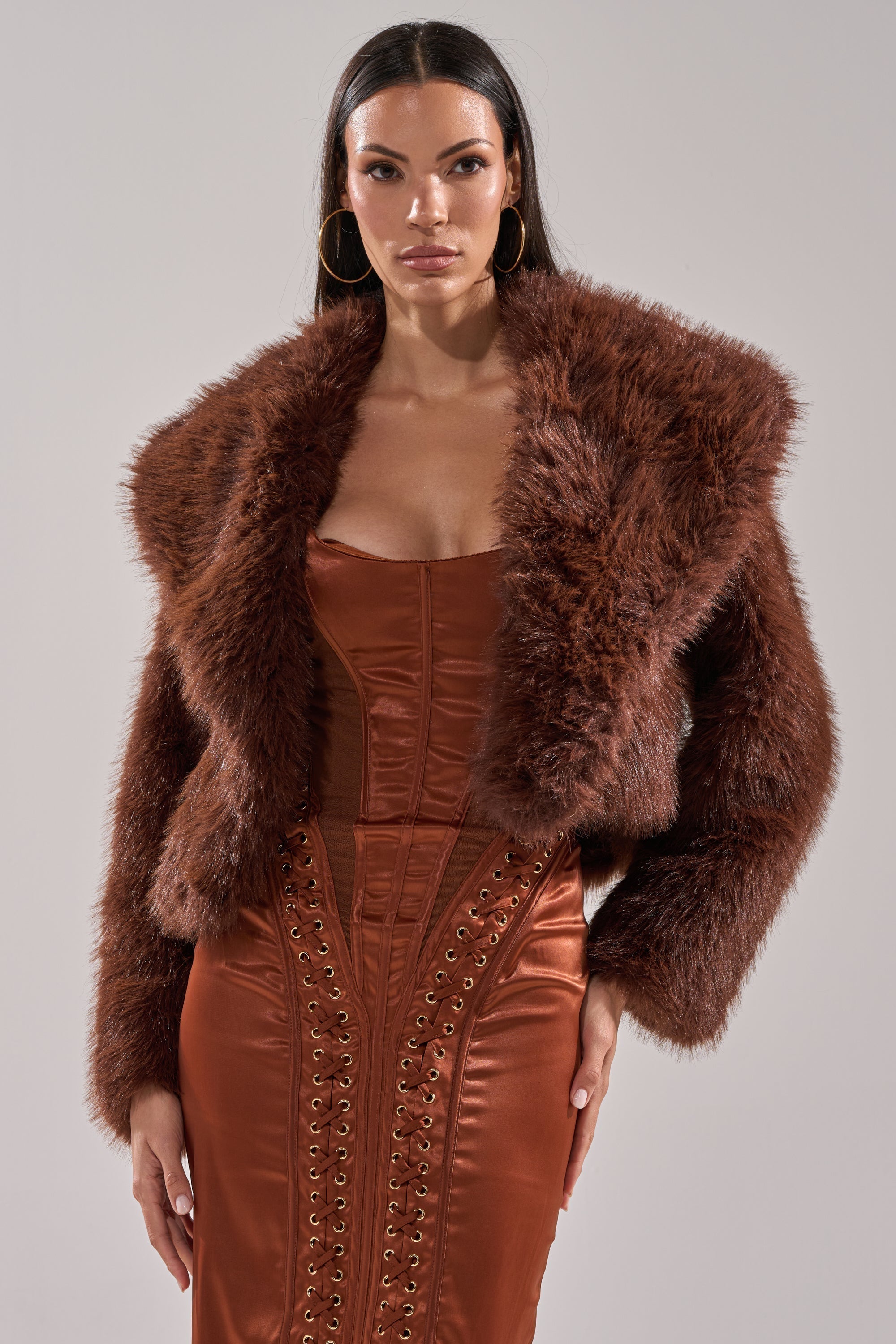POPPY CROPPED FAUX FUR IN BROWN