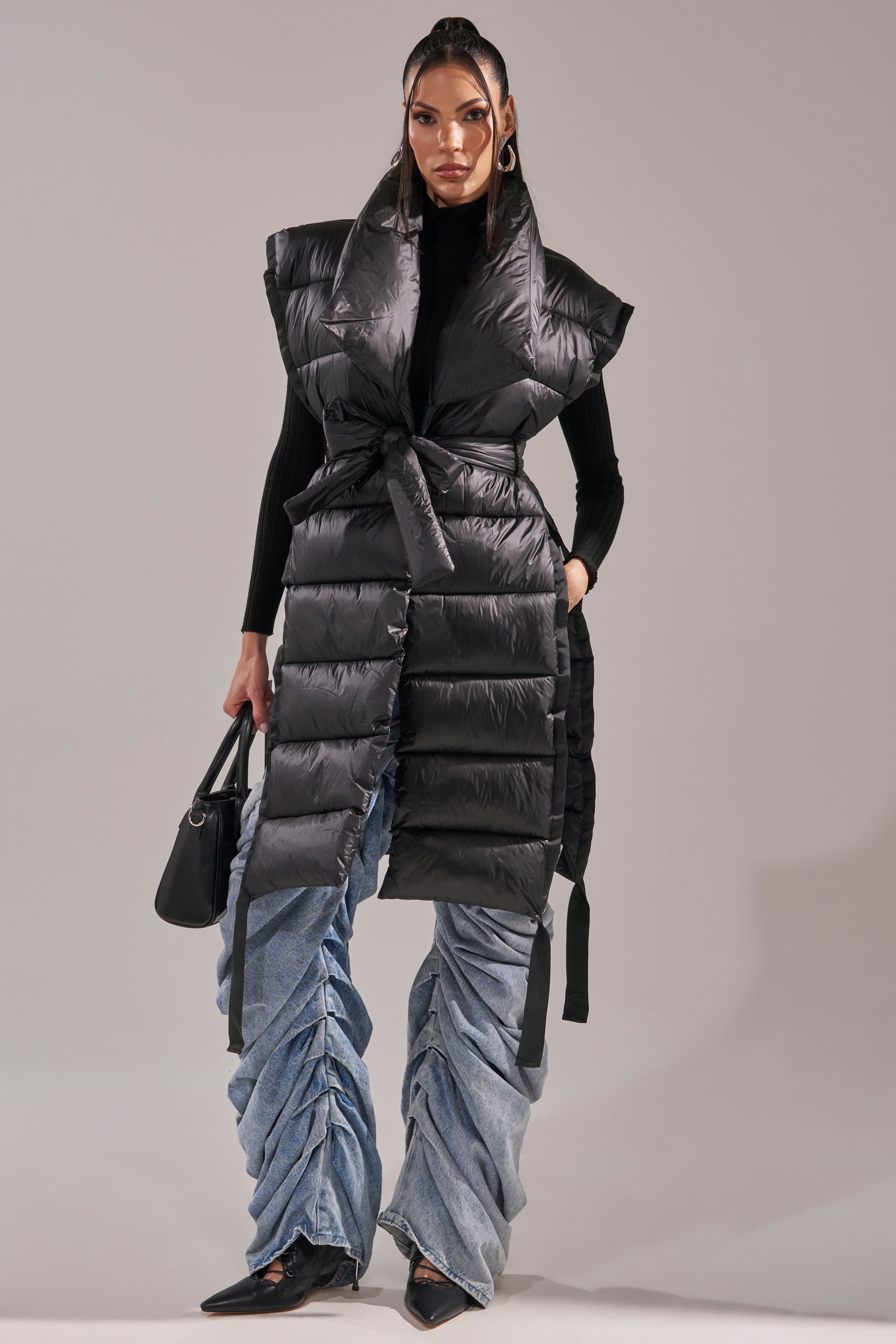 PILOT JONES LONG LINE PUFFER VEST IN BLACK