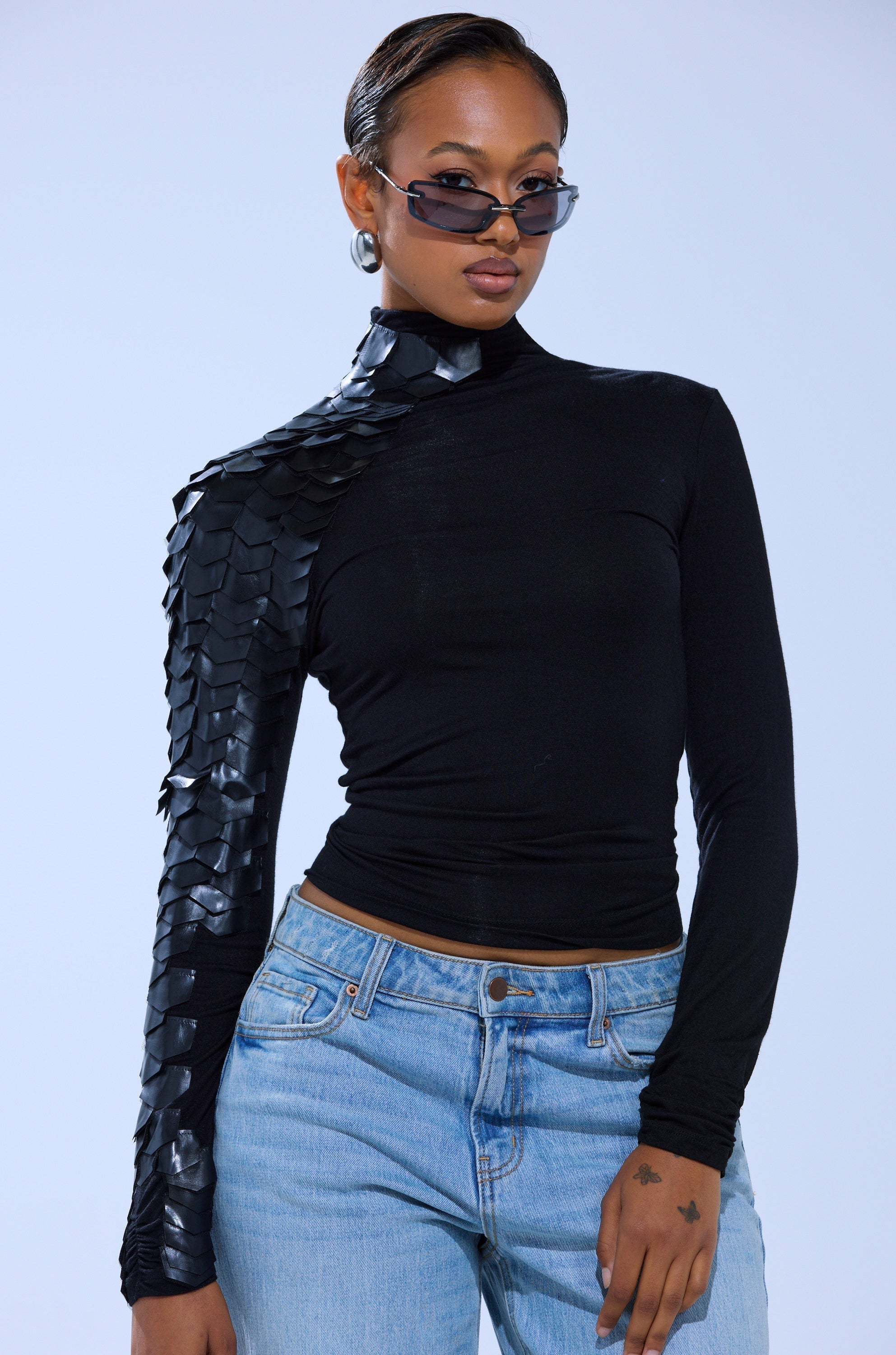 NASTASIA SCALE TOP