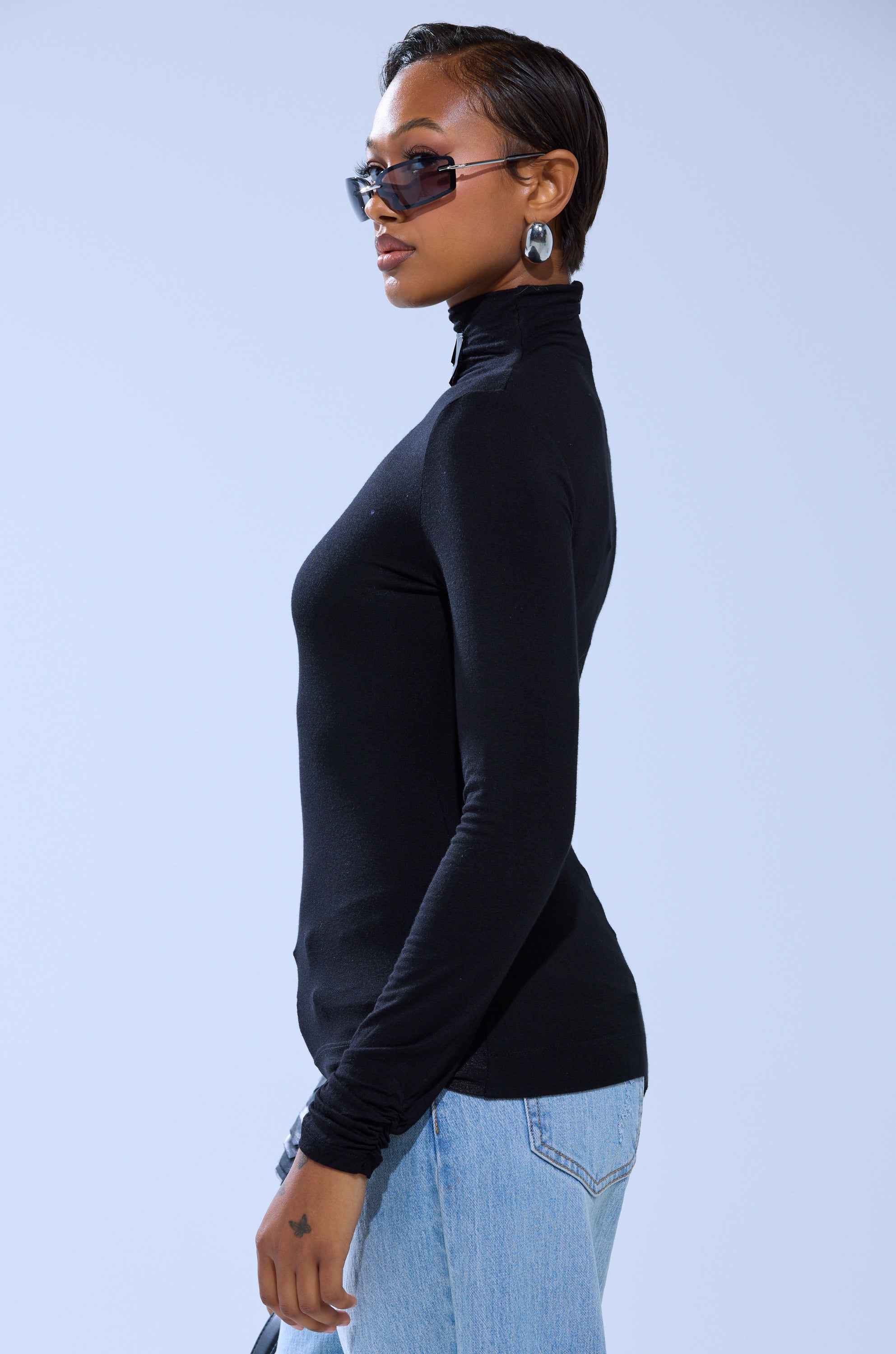 NASTASIA SCALE TOP